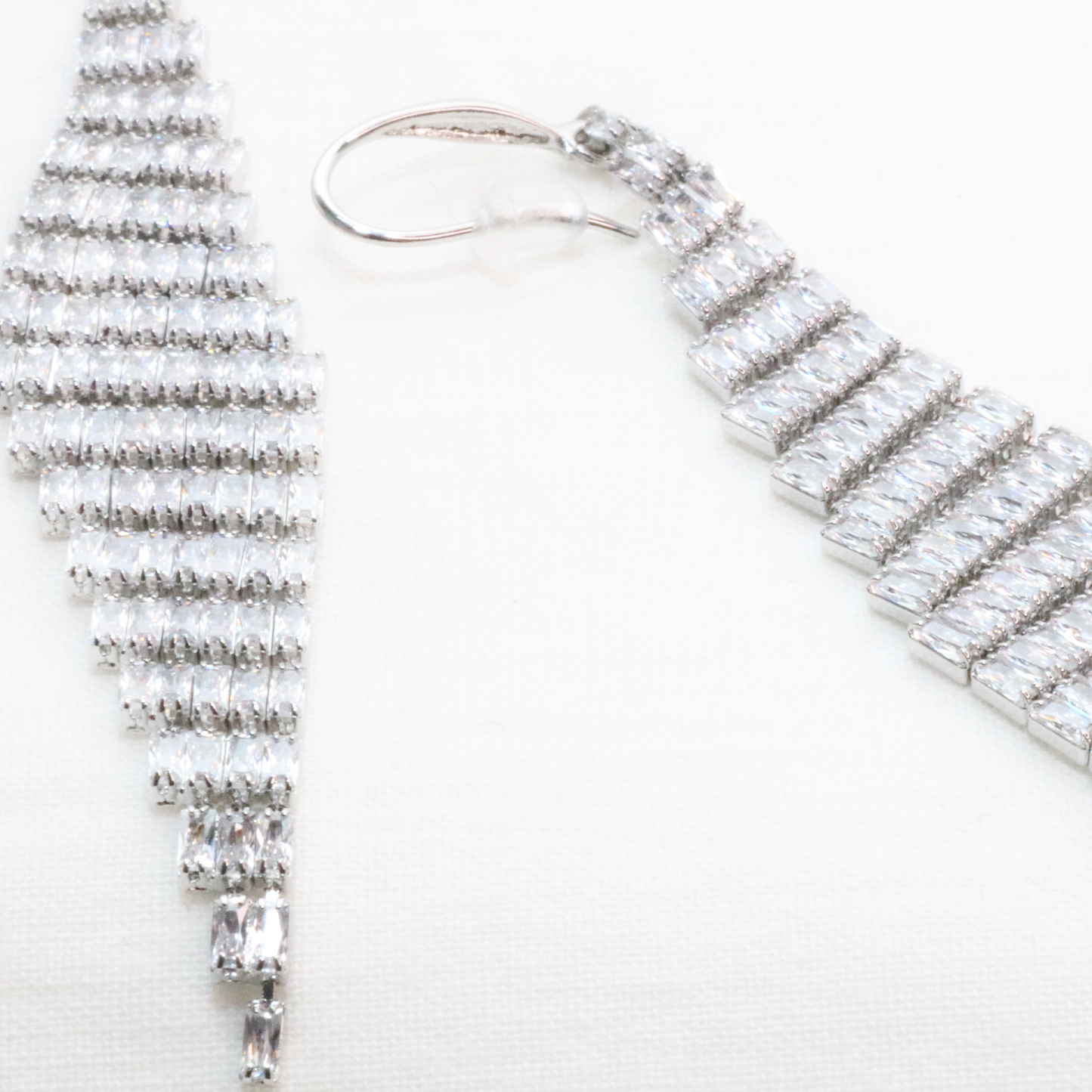 Foliage drop earrings