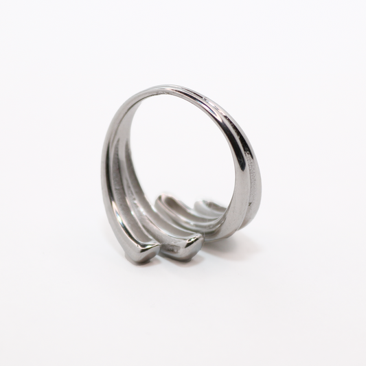 Embrace ring